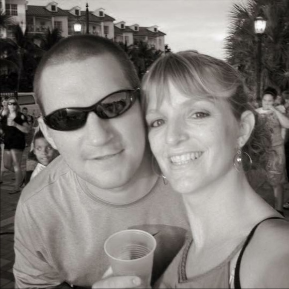 Meet your Posher, Brandie - Picture 1 of 5